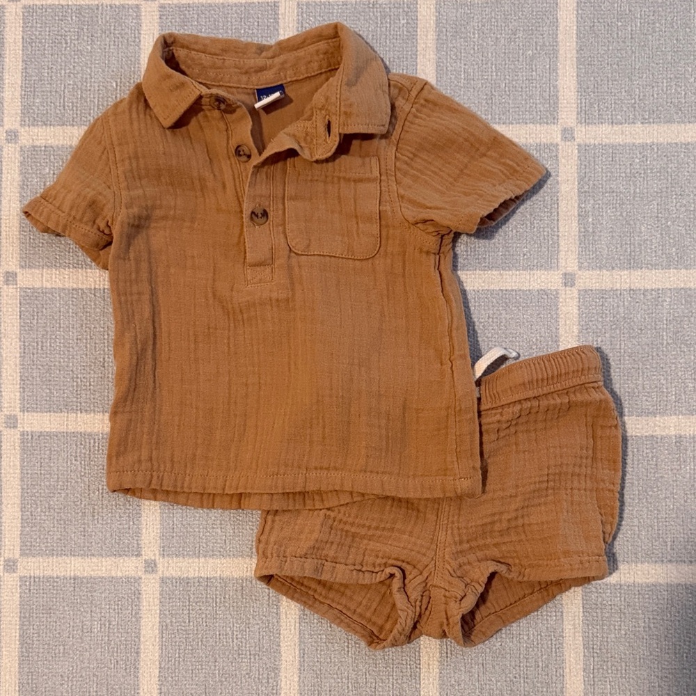 Old Navy Brown Shirt & Shorts Set